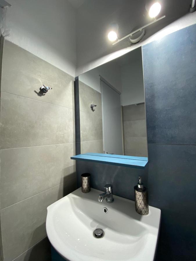 מיקרי ויגלה Azure Blue Studios מראה חיצוני תמונה
