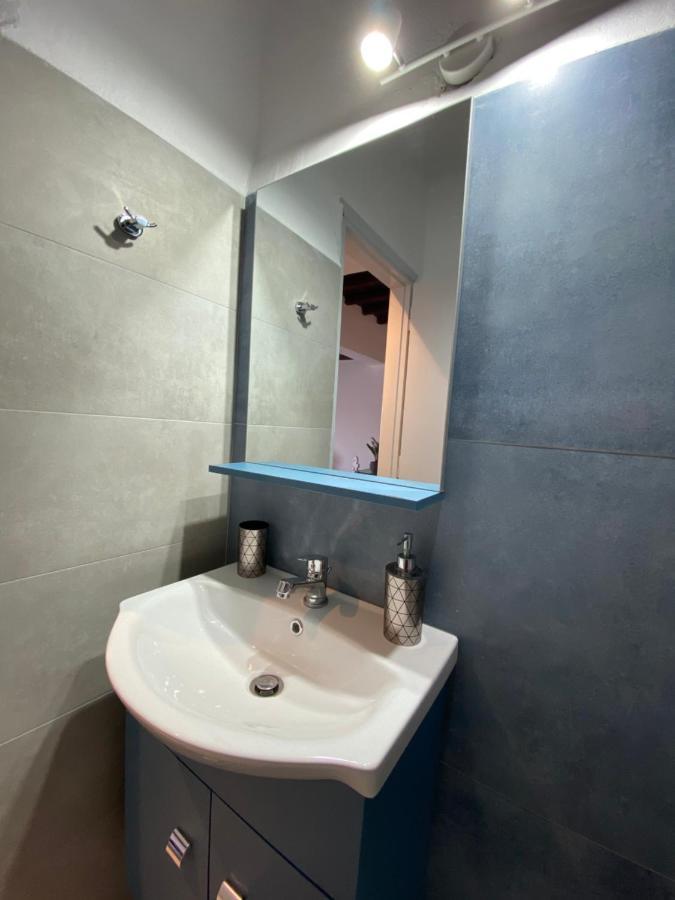 מיקרי ויגלה Azure Blue Studios מראה חיצוני תמונה